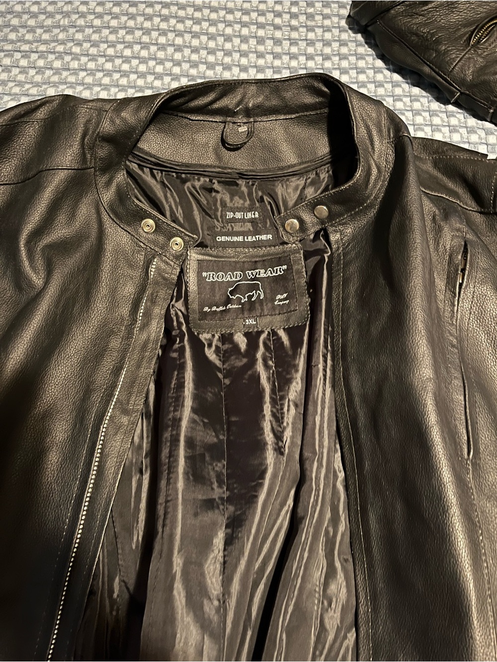 Men's Black Genuine Leather Bomber Jacket